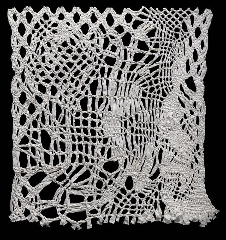 Tagging-Tape Lace