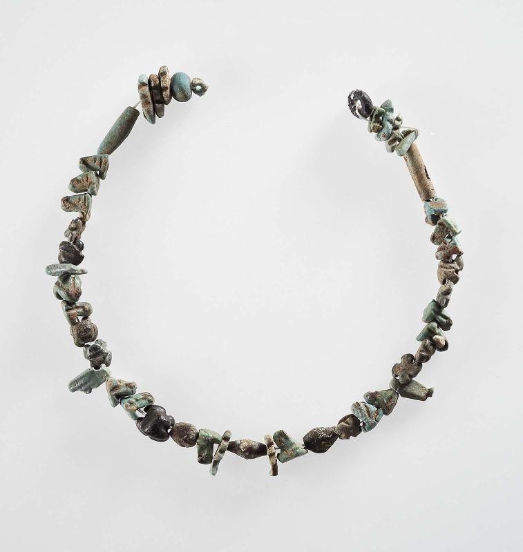 Various faience and steatite beads