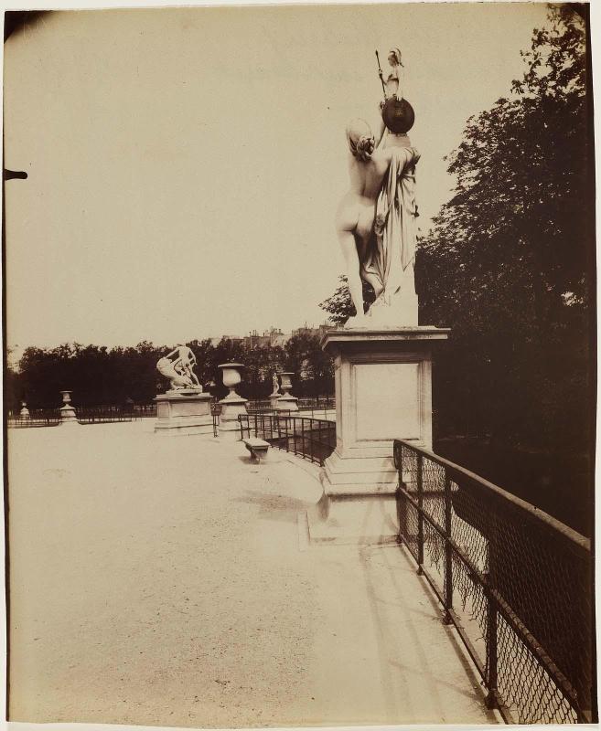 Jardin des Tuileries, Cassandre implorant Minerve