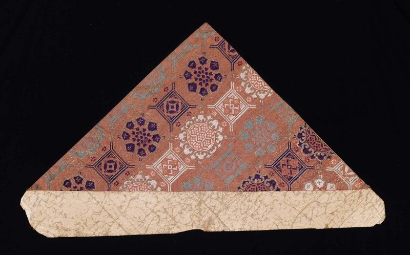 Buddhist altar cloth (uchishiki)