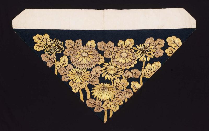 Buddhist altar cloth (uchishiki)