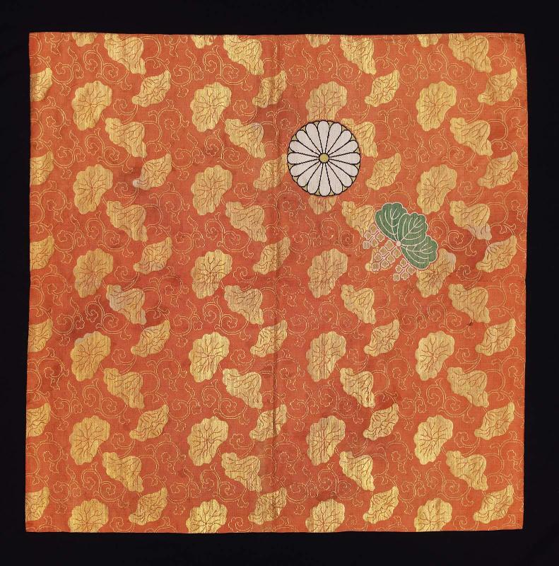 Buddhist altar cloth (uchishiki)