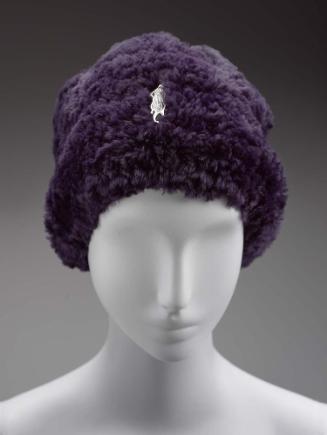 Woman's hat or muff (part of an ensemble)