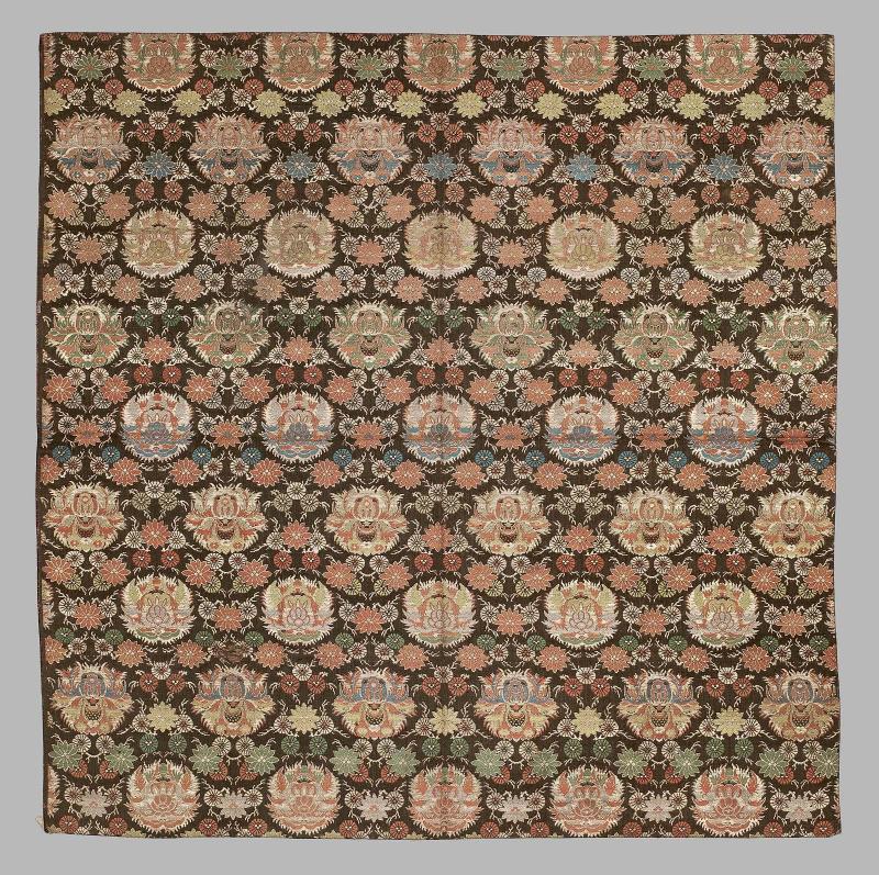 Buddhist altar cloth (uchishiki)