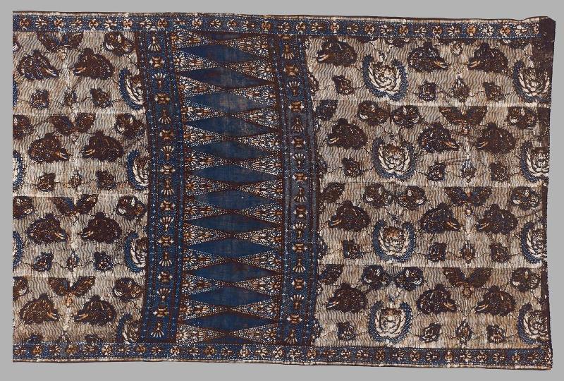 Lower body wrapper (kain sarong)