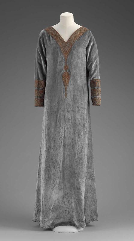 Woman's evening dress or tea gown
