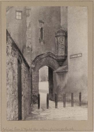 Cathedral Green to Market Place: Exterior Staircase over the Gate (Wells Cathedral)