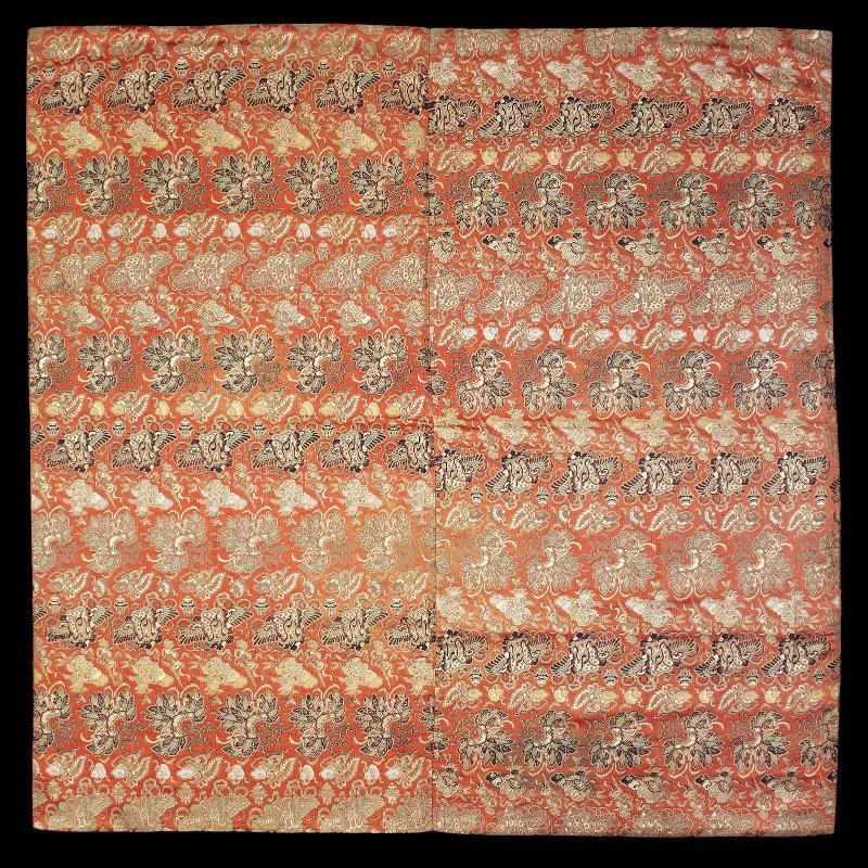 Buddhist altar cloth (uchishiki)