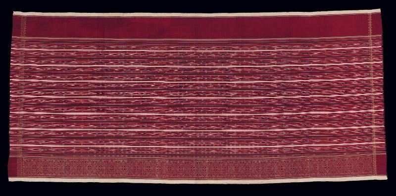 Man's lower body wrapper (ija plang rusa, sarong)