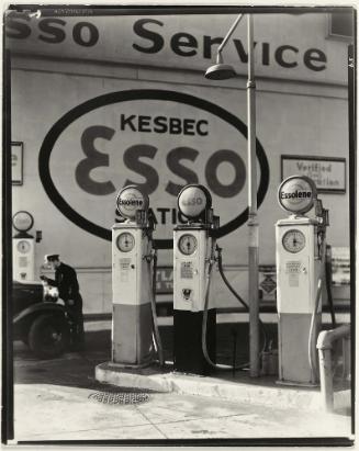 Gasoline Station from the series Changing New York