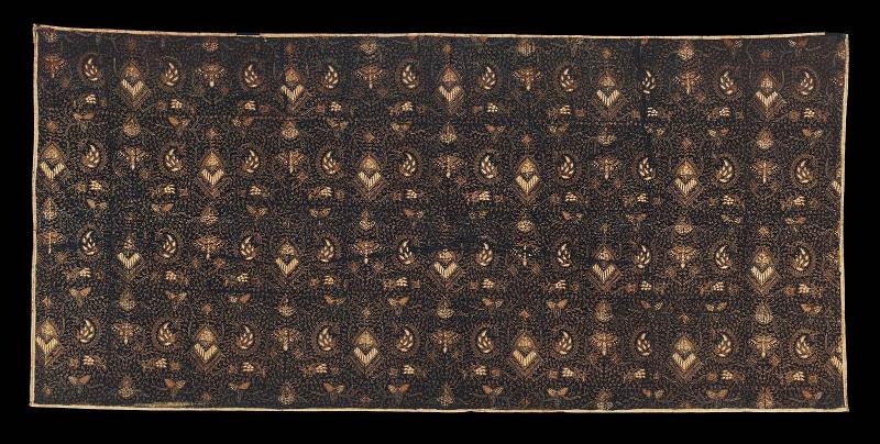 Lower body wrapper (kain sarong)