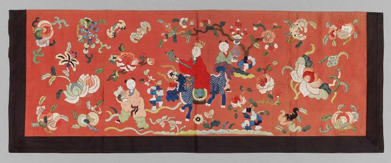 Valance for altar frontal