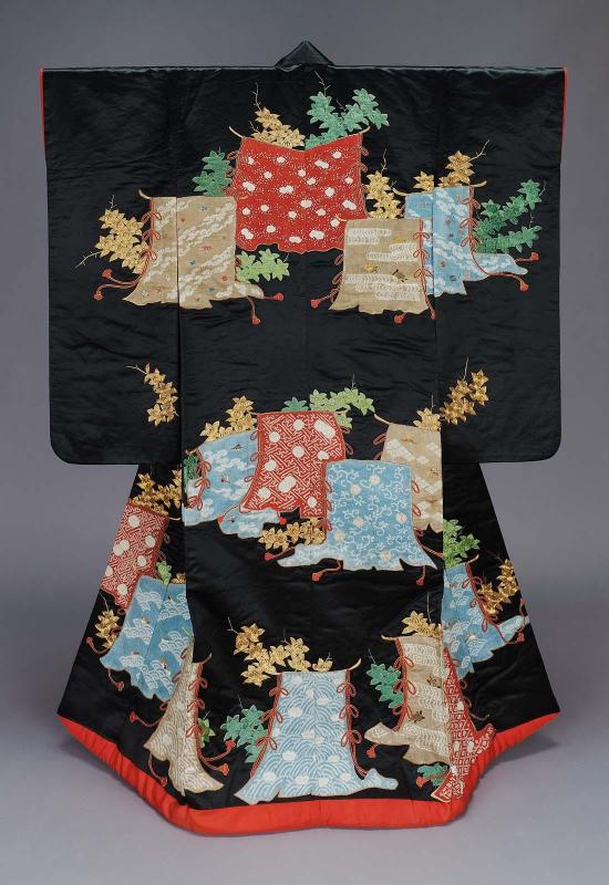 Wedding kimono (uchikake)