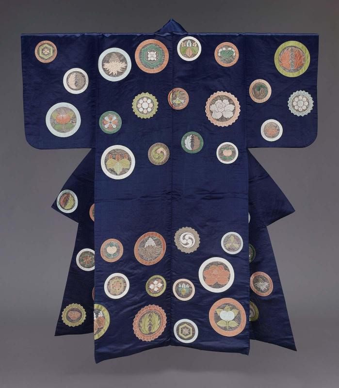 Noh costume (nuihaku)