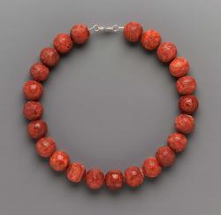 Ball bead necklace