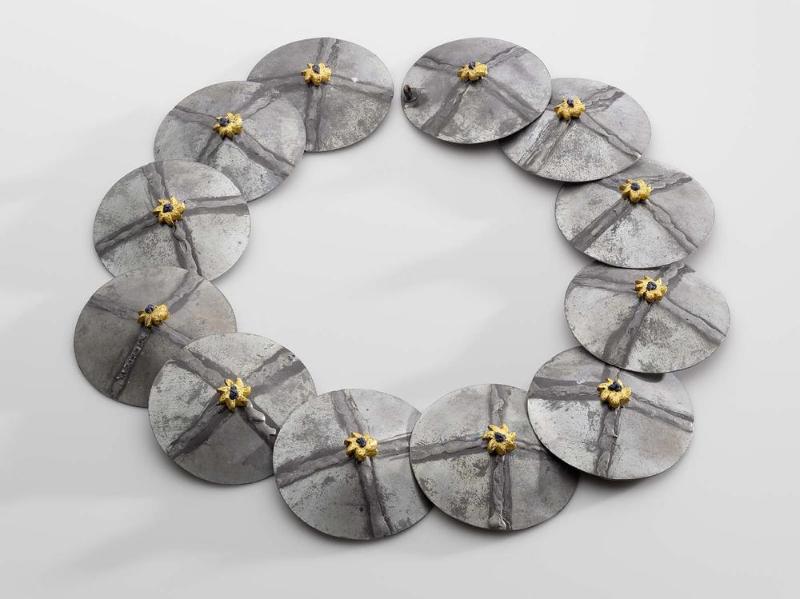 Disc Necklace