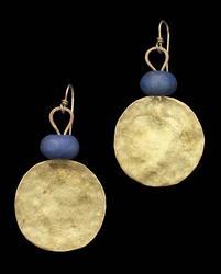 Pair of earrings