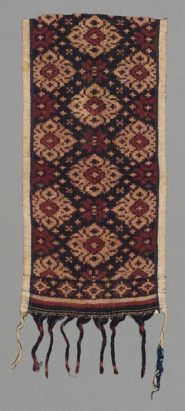 Ceremonial shoulder cloth, partial (geringsing, selendang)
