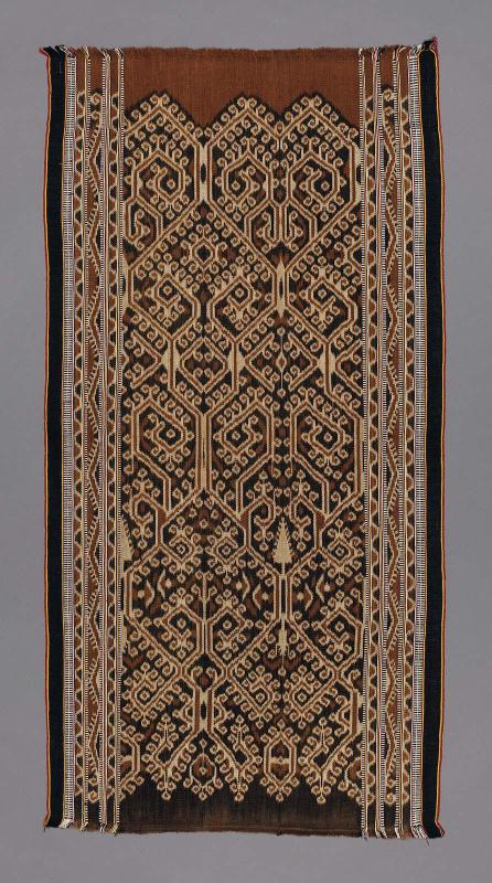 Woman's lower body wrapper (bidang)