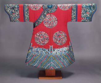 Woman's domestic semi-formal robe (pao)