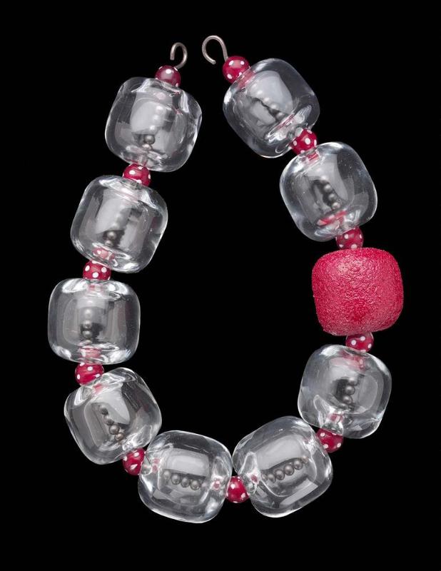 Necklace (Four Seasons series)