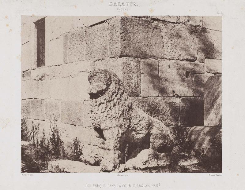 Lion in the Courtyard of Arslan Hane