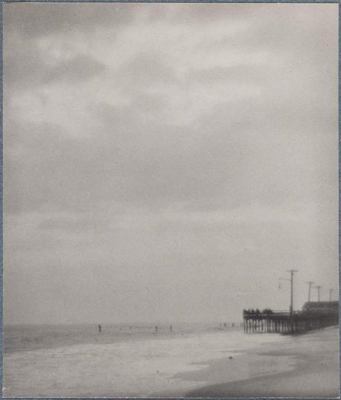 Arverne Pier