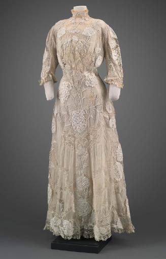 Woman's dress