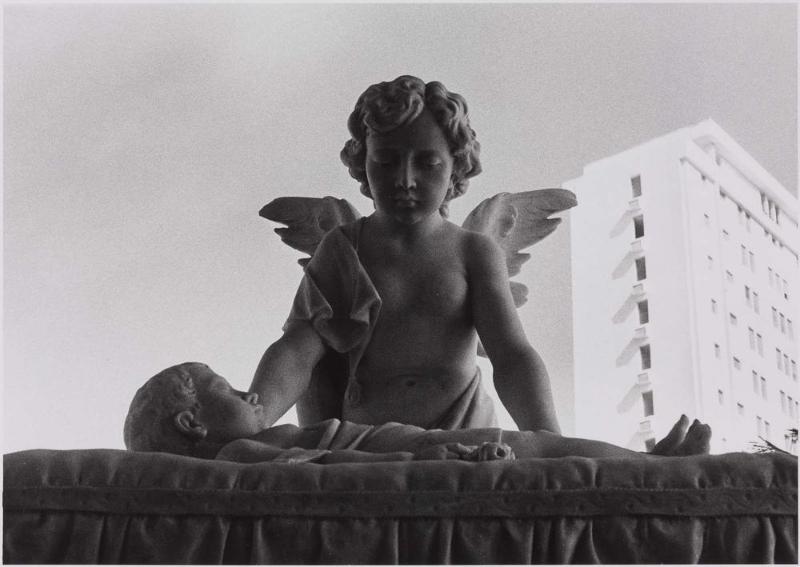 Untitled (Sculpture in front of high-rise)