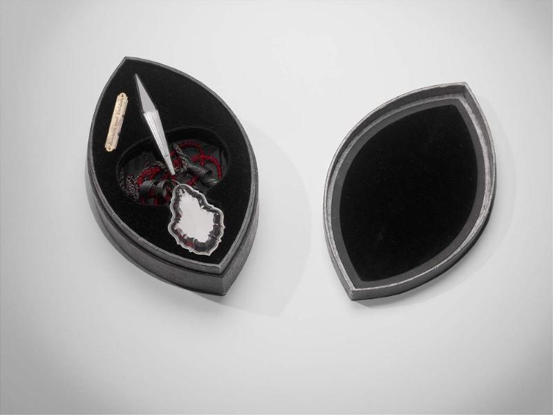 Samson and Delilah / Diptych necklace