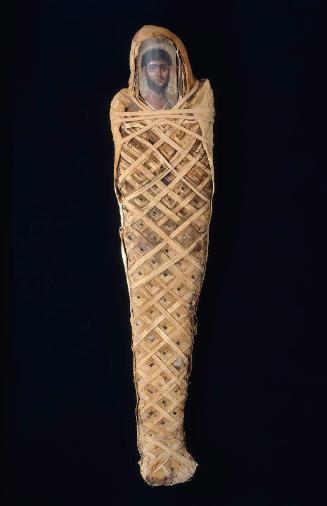 Portrait mummy of a man