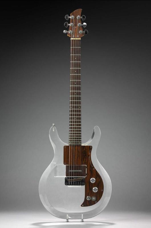 Electric guitar (Dan Armstrong model)