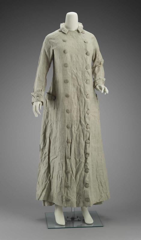 Woman's duster