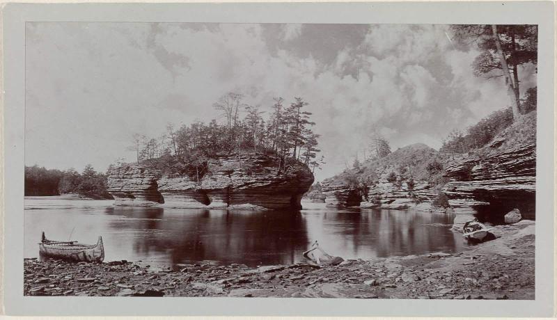 Lone Rock. Wisconsin Dells