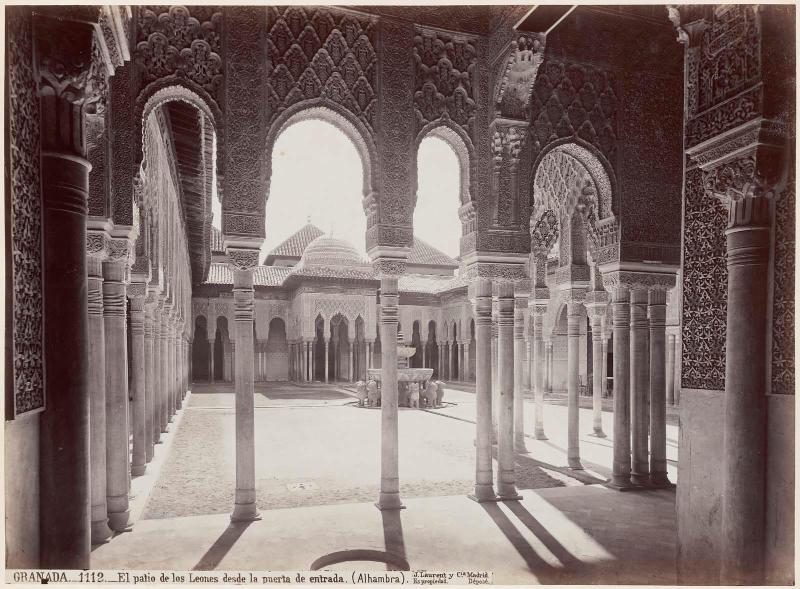 Granada, El Patio de Los Leones, Alhambra