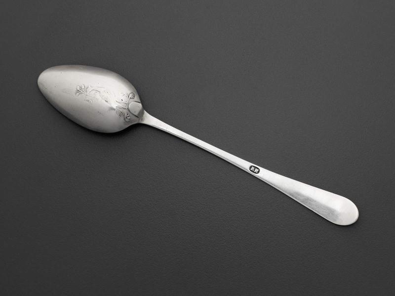 Teaspoon, one of a pair