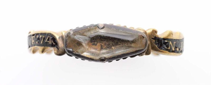 Mourning ring