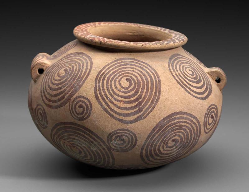 Squat jar decorated with spirals