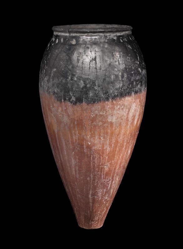 Black-topped jar