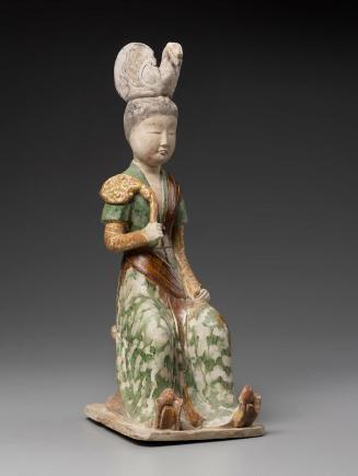 Court lady with phoenix headdress seated on an hourglass-shaped stool