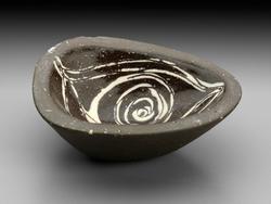 Triangular bowl