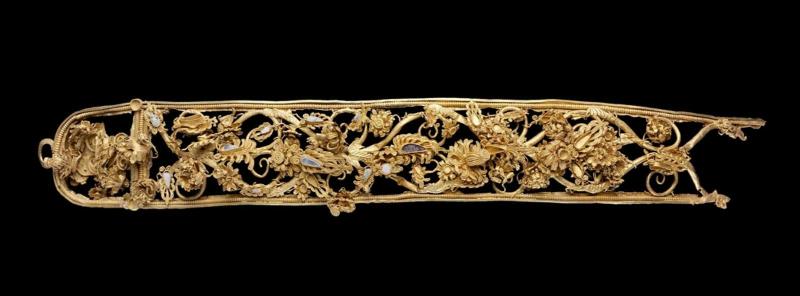 Vine-trellis diadem