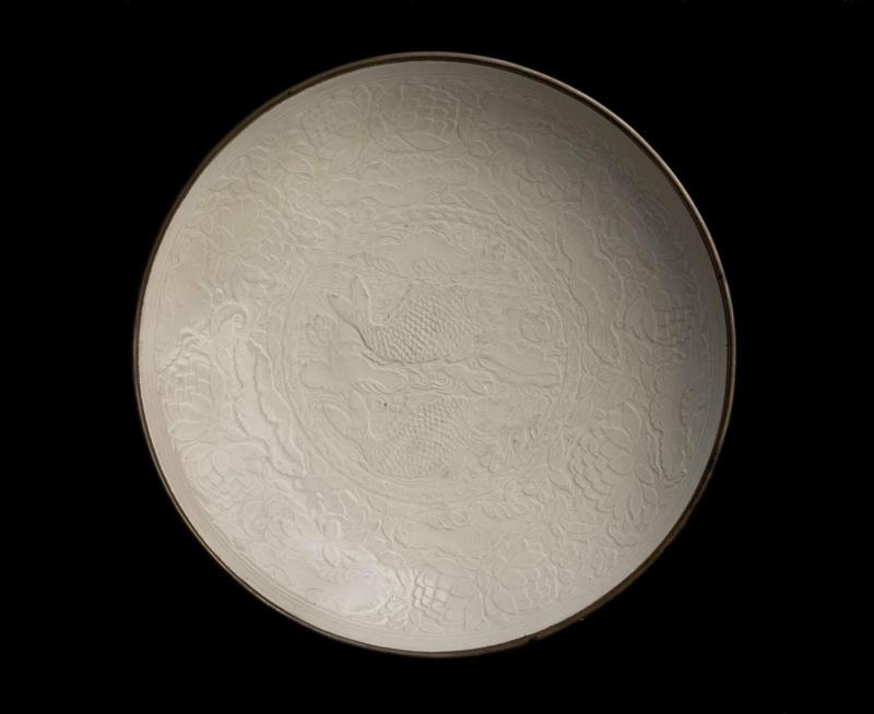 Large plate with design of two carps in a lotus pond and wide border of lotus flowers