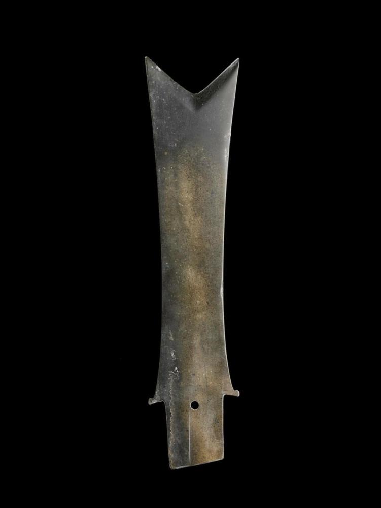 Ceremonial blade (zhang)