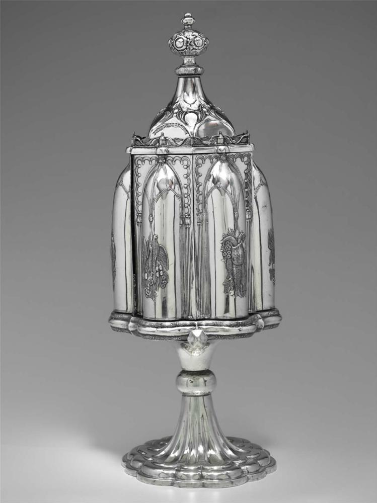 Cruet holder or "magic caster"