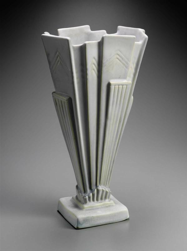 "Lorbeek" vase