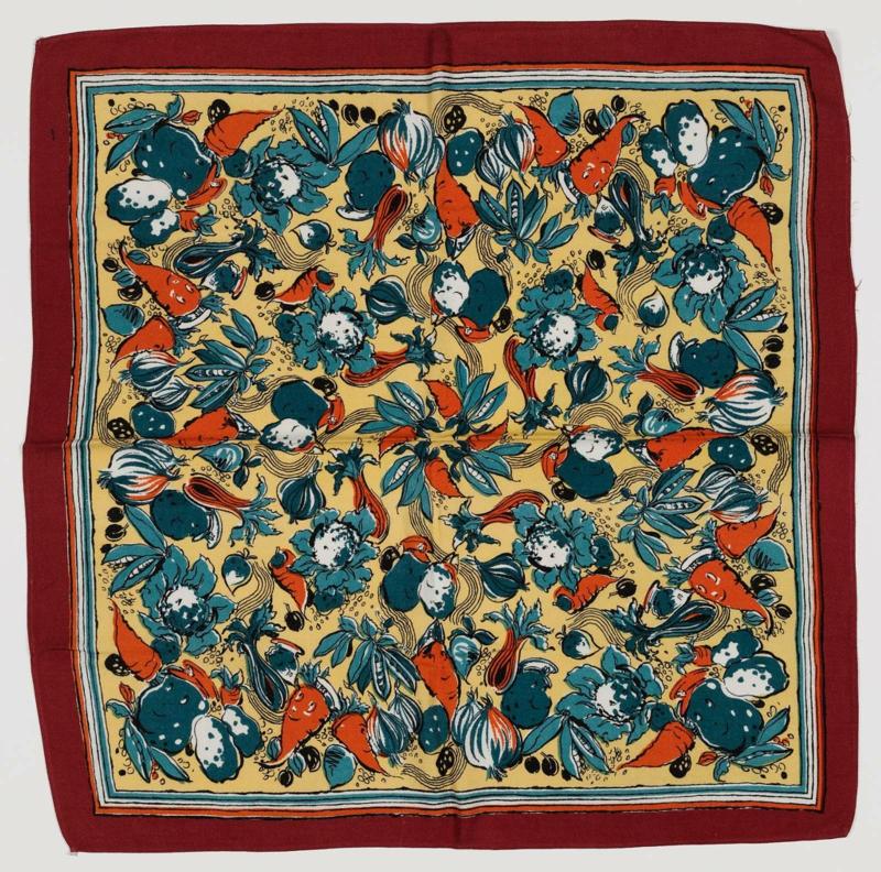 Woman's scarf: Vegetables