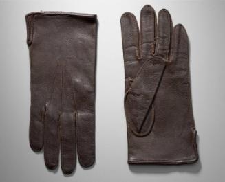Pair of man's gloves