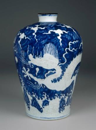 Meiping-shaped vase with dragon