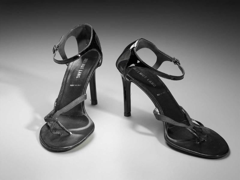 Woman's shoes